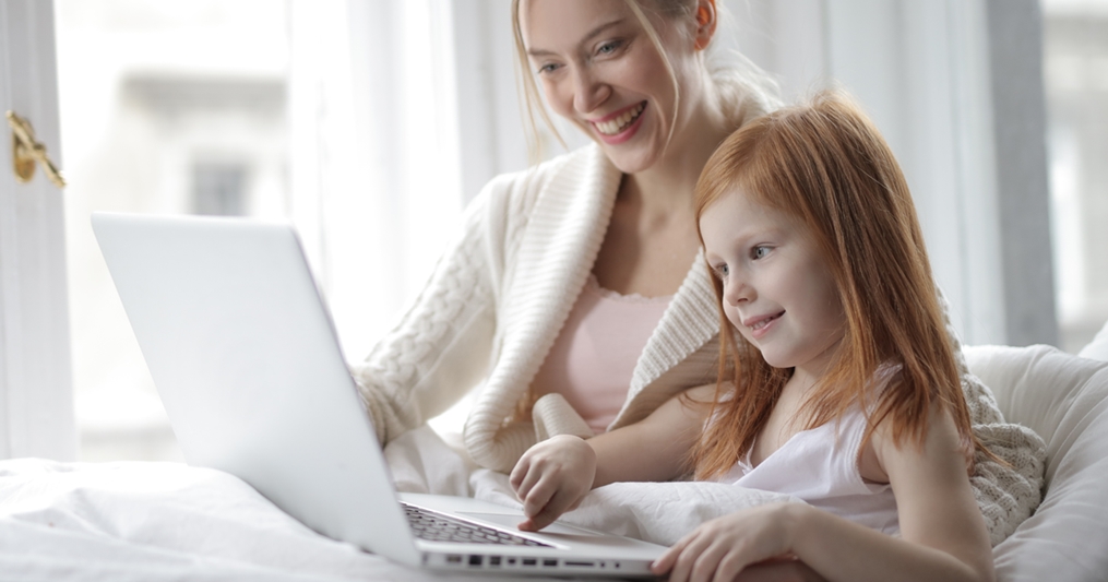 mother taking online course